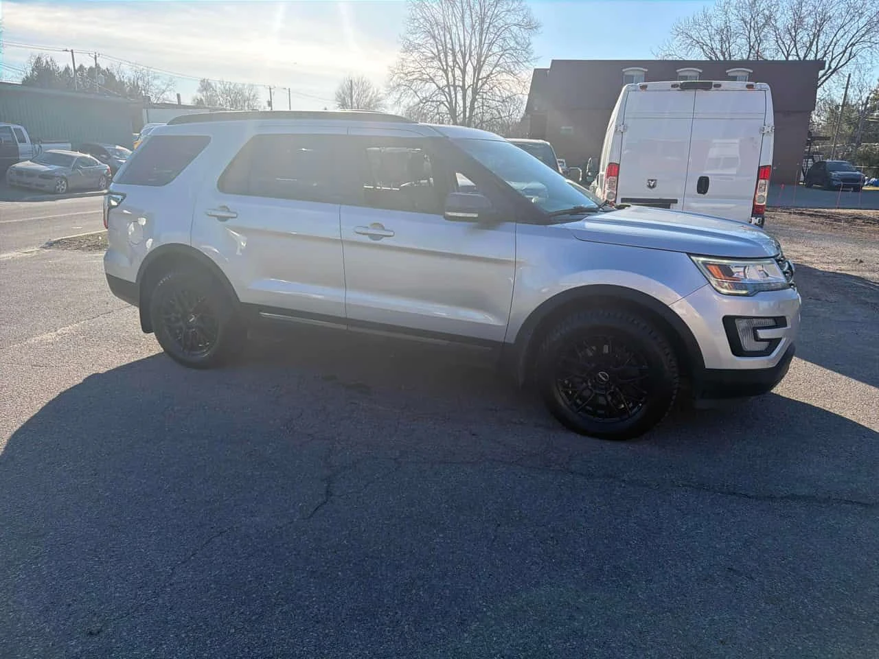 Ford Explorer * XLT * ПАНОРАМА * ПОДГРЕВ * ПРЕДСТАВИТЛЕСТВО, снимка 4 - Автомобили и джипове - 54304516