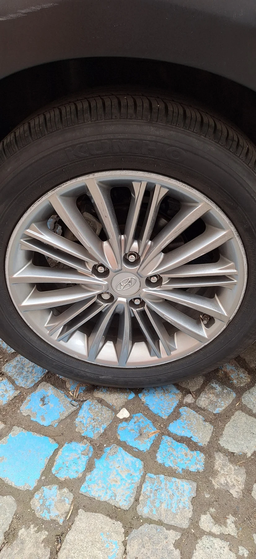 Hyundai Kona, снимка 11 - Автомобили и джипове - 54387555