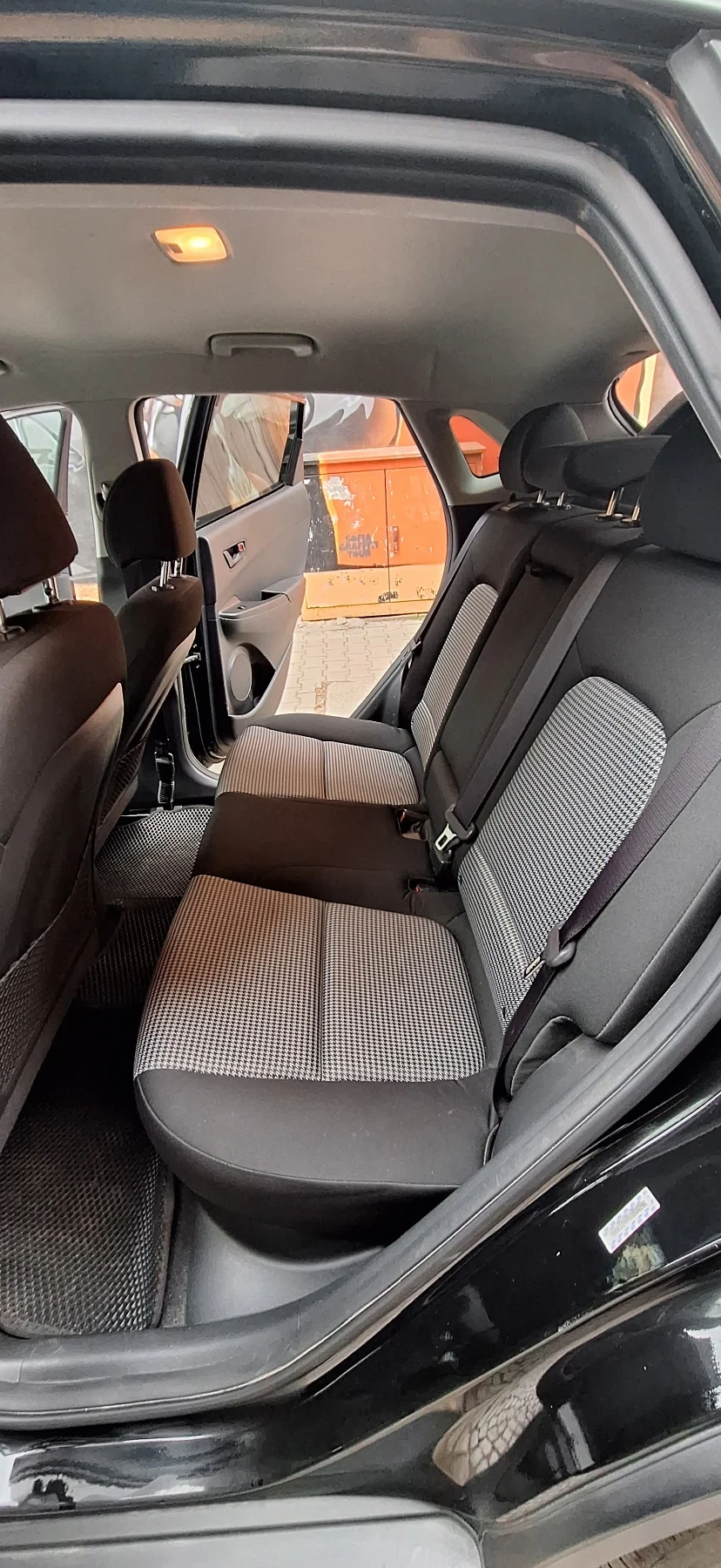 Hyundai Kona, снимка 2 - Автомобили и джипове - 54387555