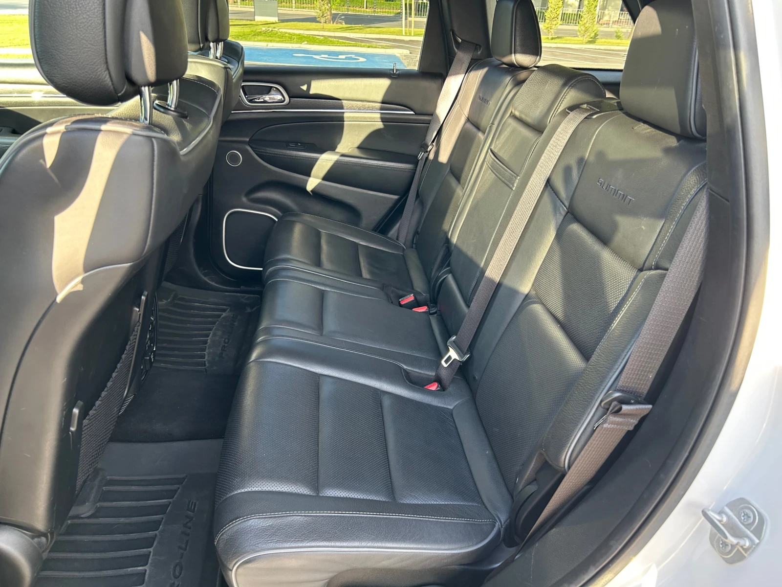 Jeep Grand cherokee SUMMIT 3.6 V6 8ZF LPG BRC AC Теглич Подгр., снимка 8 - Автомобили и джипове - 54710094