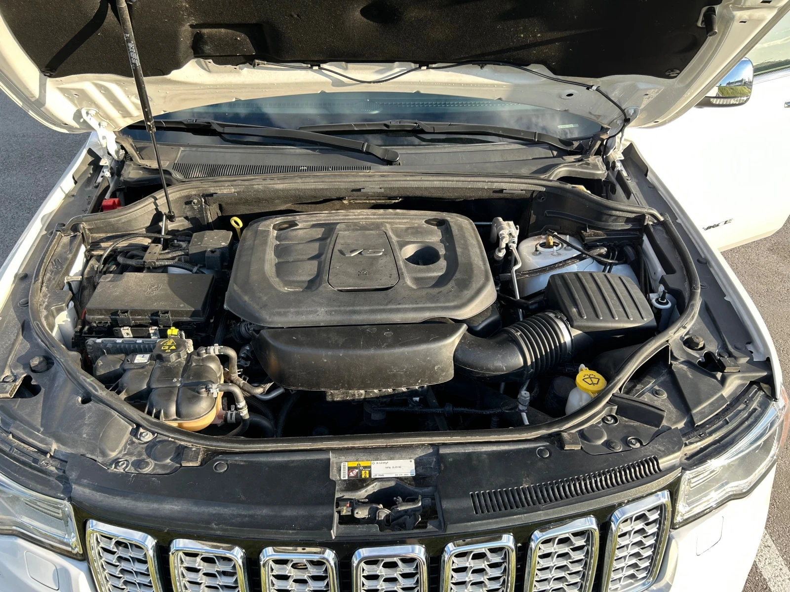 Jeep Grand cherokee SUMMIT 3.6 V6 8ZF LPG BRC AC Теглич Подгр., снимка 10 - Автомобили и джипове - 54710094