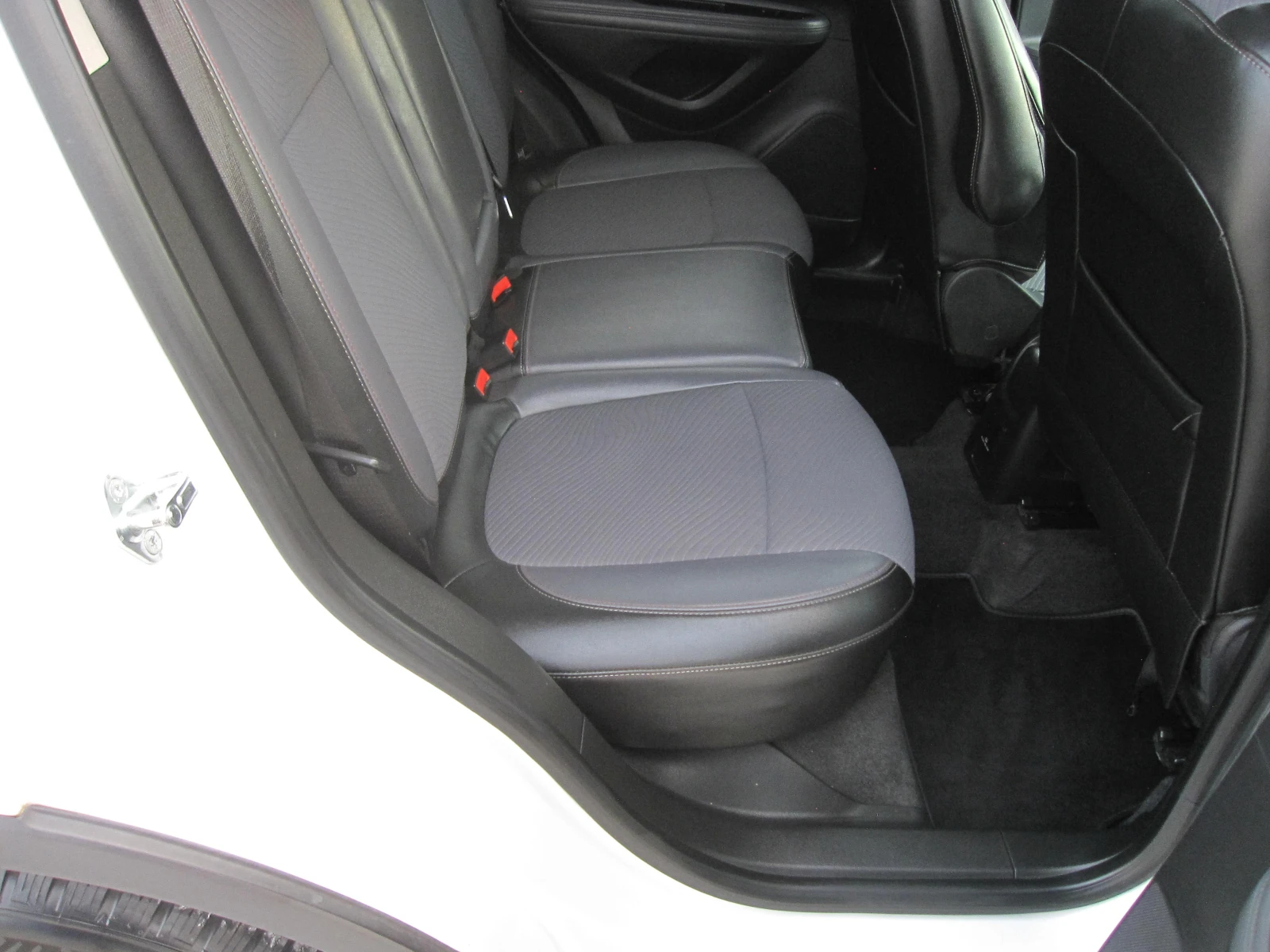 Opel Mokka Автомат, Cosmo-1, 7-cdti, снимка 12 - Автомобили и джипове - 55052747