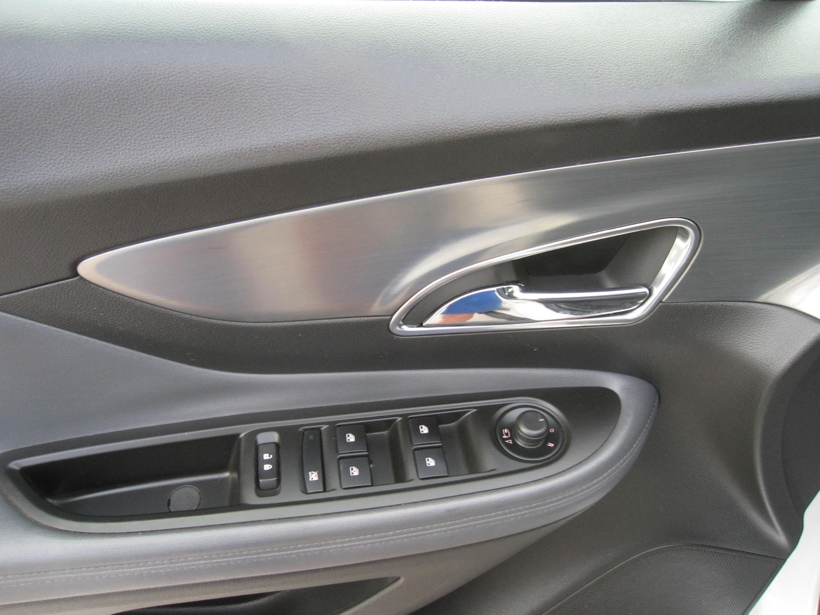 Opel Mokka Автомат, Cosmo-1, 7-cdti, снимка 8 - Автомобили и джипове - 55052747