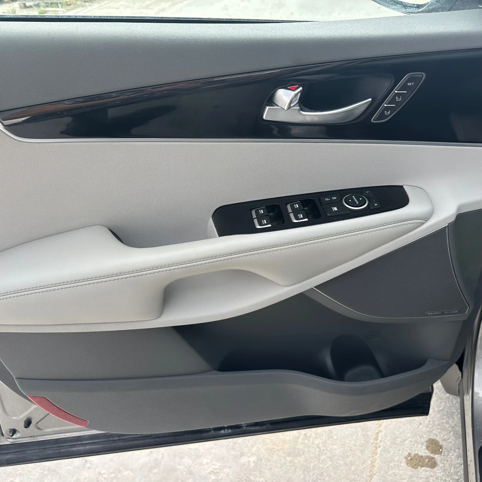Kia Sorento SX Facelift 3.3 V6 4x4, 8скорости, дистроник, кожа, снимка 14 - Автомобили и джипове - 55453131