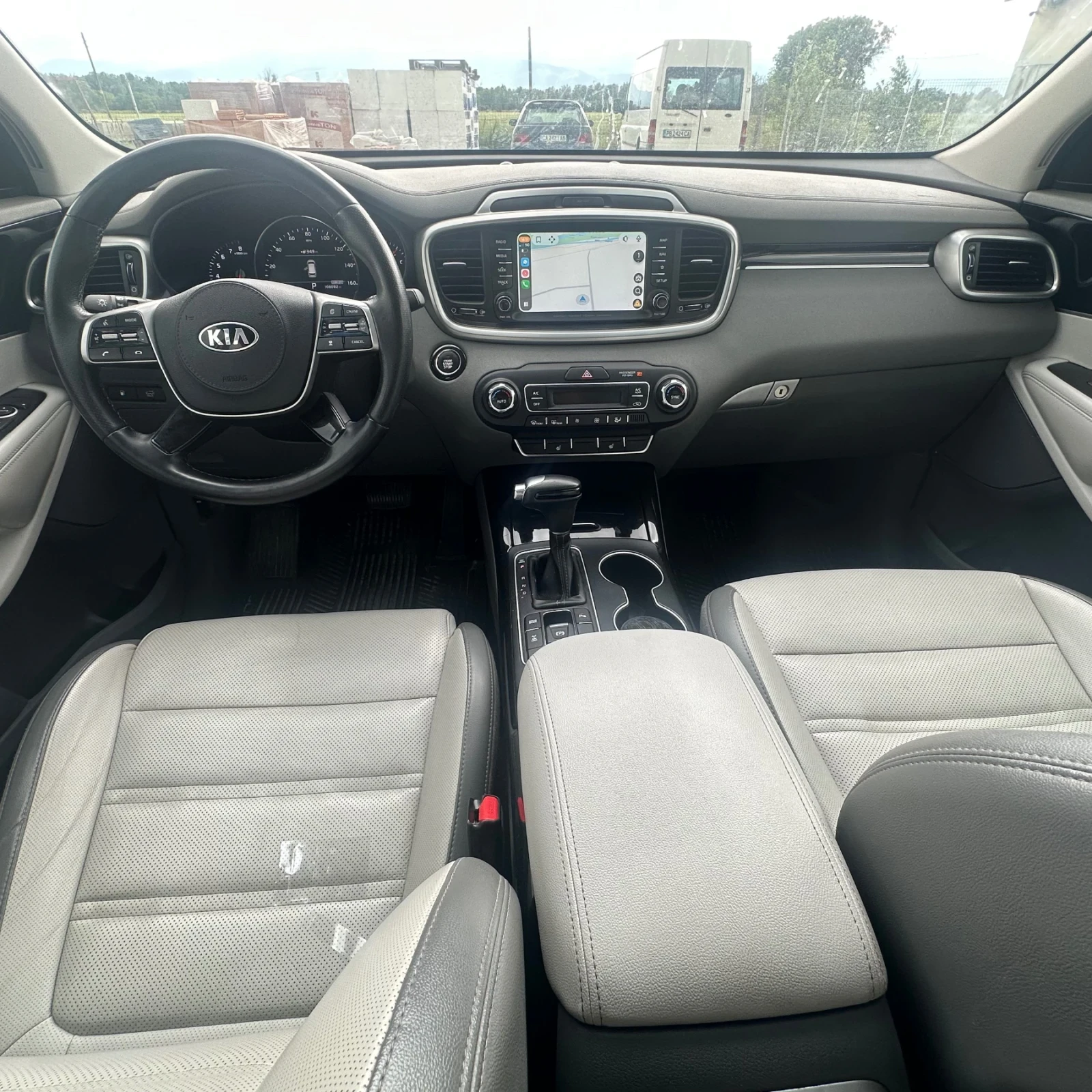 Kia Sorento SX Facelift 3.3 V6 4x4, 8скорости, дистроник, кожа, снимка 10 - Автомобили и джипове - 55453131