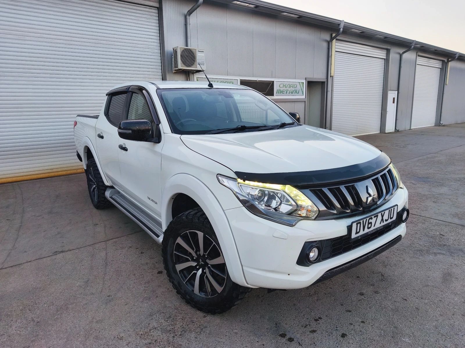 Mitsubishi L200 2.4D Warrior 