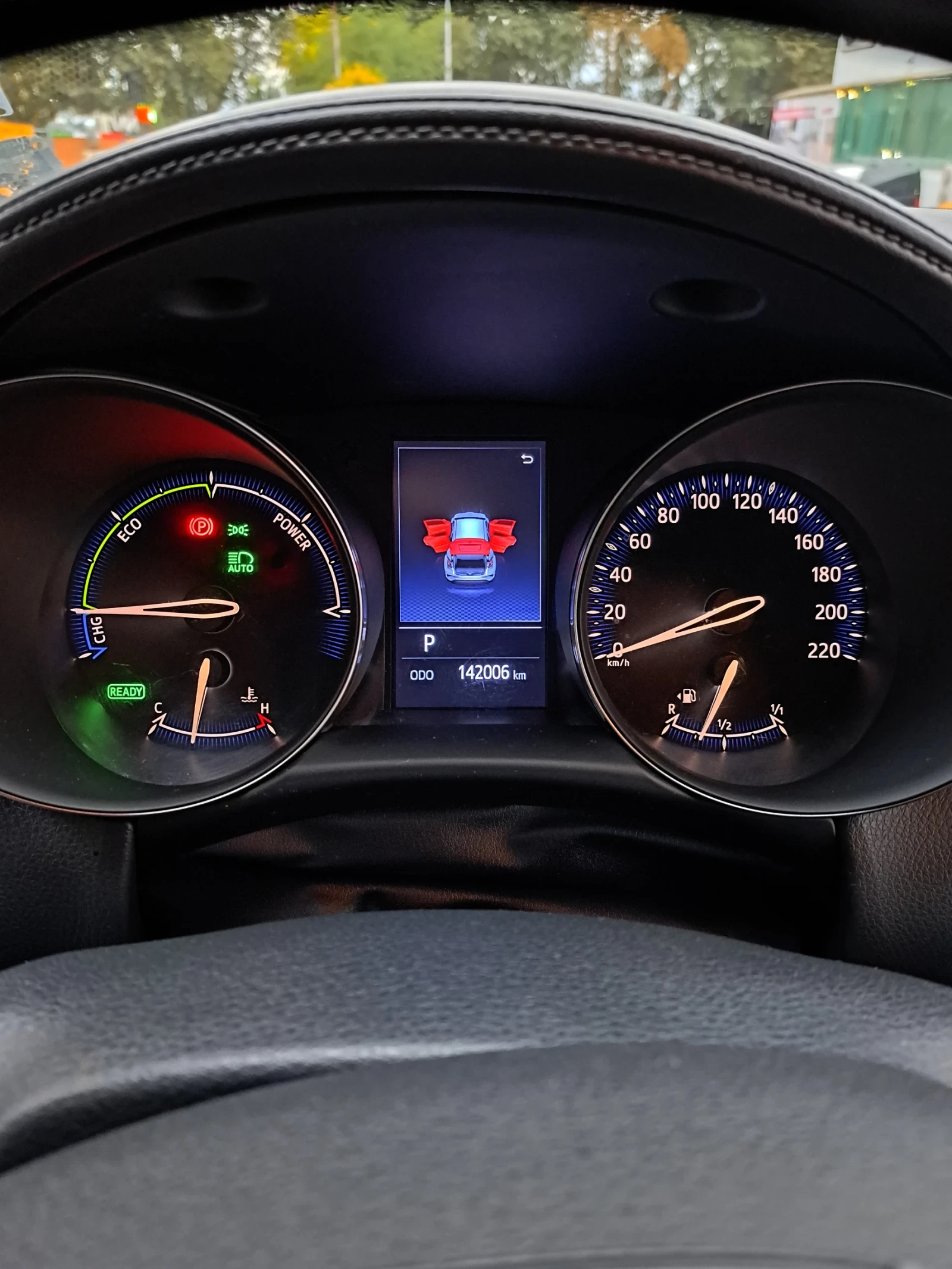Toyota C-HR 1, 8 хибрид , снимка 14 - Автомобили и джипове - 56261675