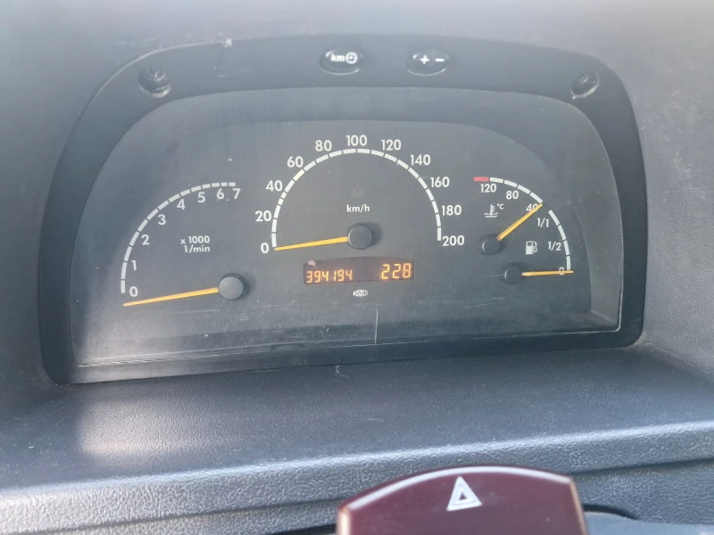 Mercedes-Benz Vito, снимка 16 - Бусове и автобуси - 52050180