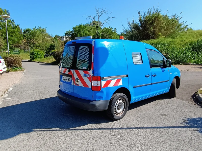 VW Caddy VAN 1.9 TDI 105 4MOTION, снимка 2 - Бусове и автобуси - 52490245