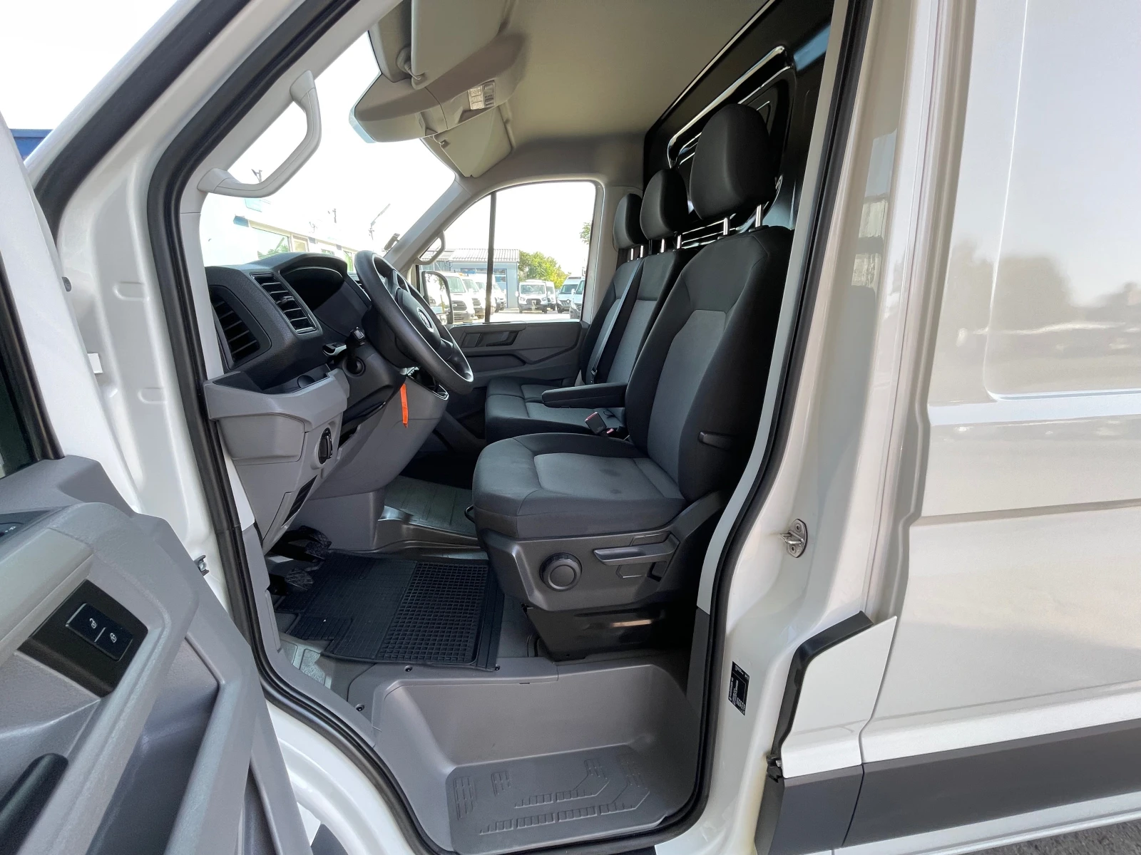 VW Crafter 2.0 TDI ЕВРО 6 - изображение 8