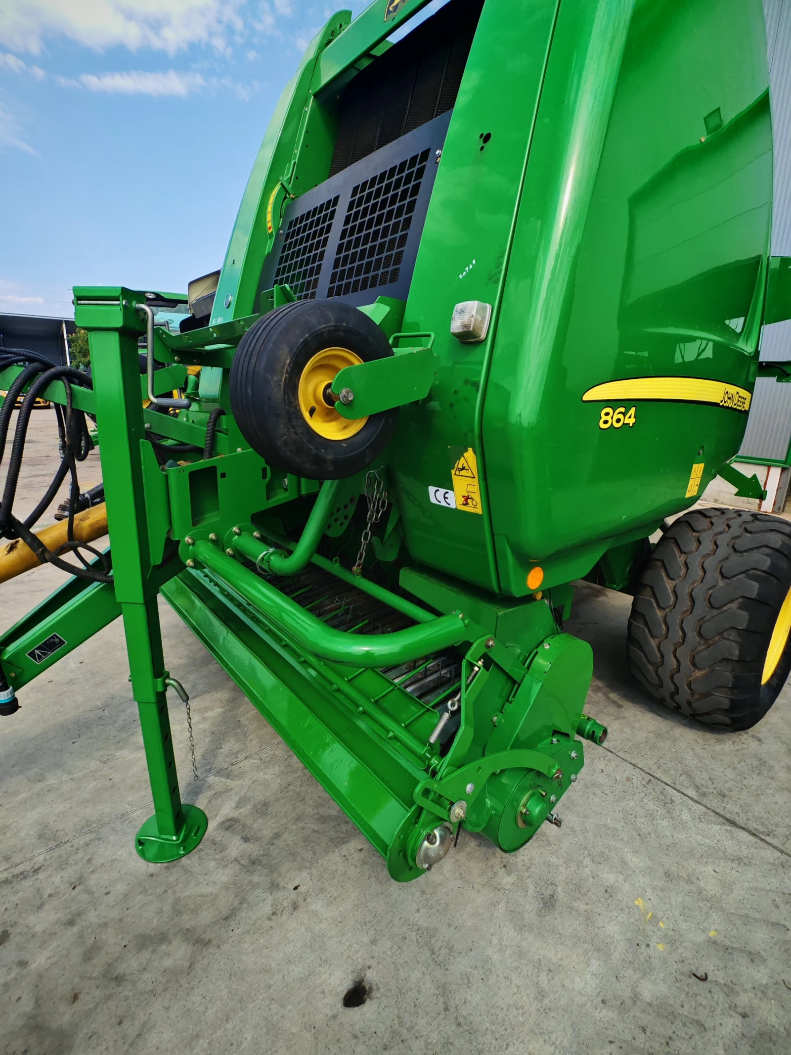 Балировачка John Deere 864 лизинг с първоначална вноска 20 % - изображение 10