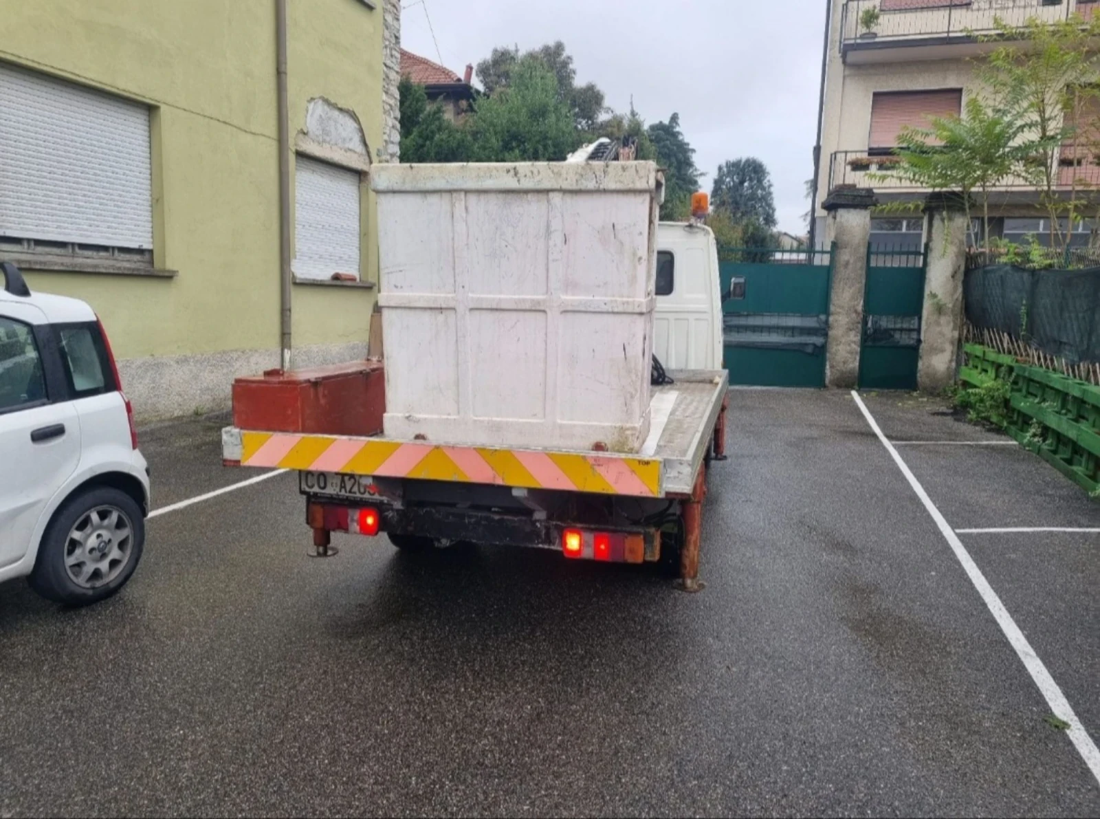 ��������� NISAN TRADE | Mobile.bg � ����������� 4