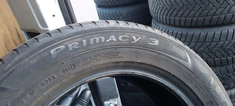 Гуми Зимни 225/55R16, снимка 5 - Гуми и джанти - 31148615