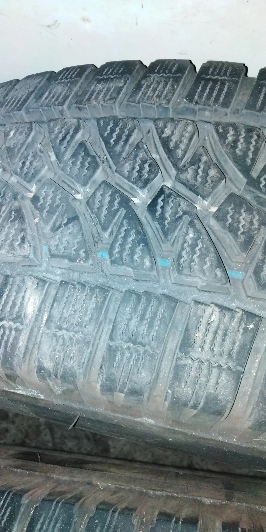 ���� � ������ 215/75R16 �� Ford Transit | Mobile.bg � ����������� 9