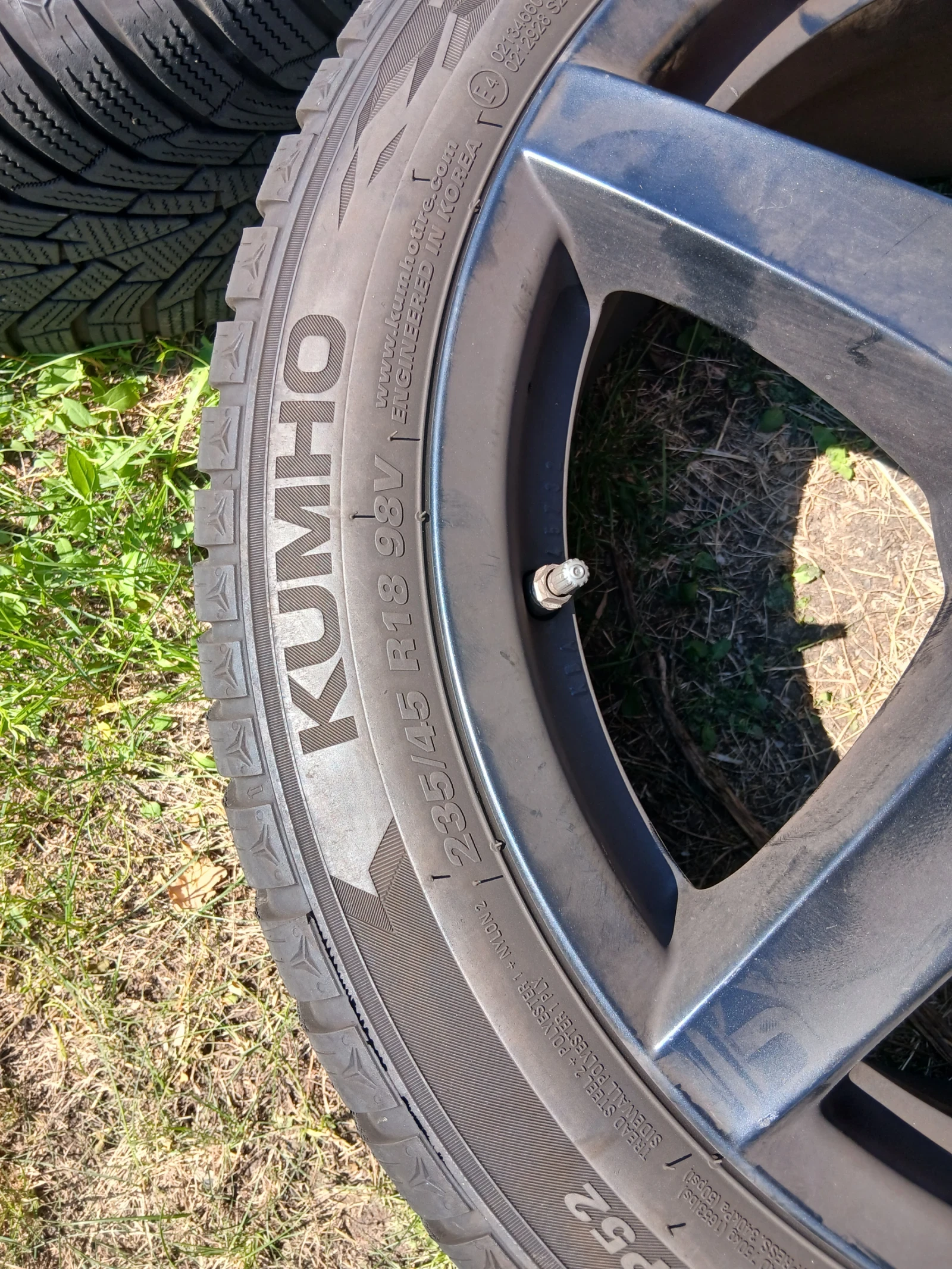 ���� � ������ 235/45R18 | Mobile.bg � ����������� 3