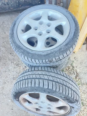        195/55R15  Mazda Premacy