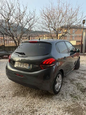 Peugeot 208 1.2/82к/EURO6/ПЕРФЕКТНО СЪСТОЯНИЕ!, снимка 3