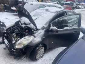 Toyota Yaris 1.3VVT-i, снимка 3