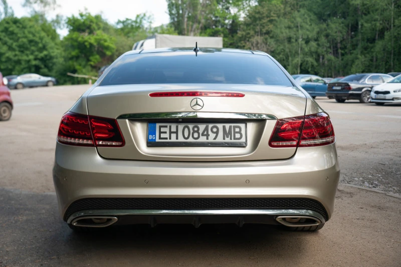 Mercedes-Benz E 350 4Matic AMG Line Facelift Coupe, снимка 7 - Автомобили и джипове - 46722728