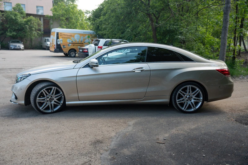 Mercedes-Benz E 350 4Matic AMG Line Facelift Coupe, снимка 5 - Автомобили и джипове - 46722728