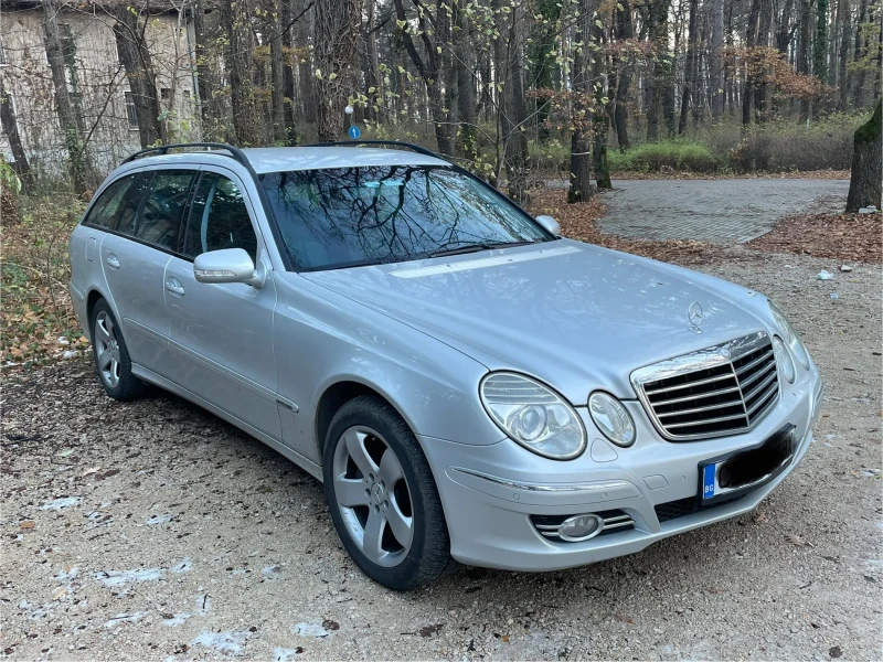 Mercedes-Benz E 320 CDI, Avangarde, снимка 5 - Автомобили и джипове - 48131418