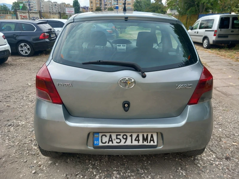 Toyota Yaris, снимка 6 - Автомобили и джипове - 47152716