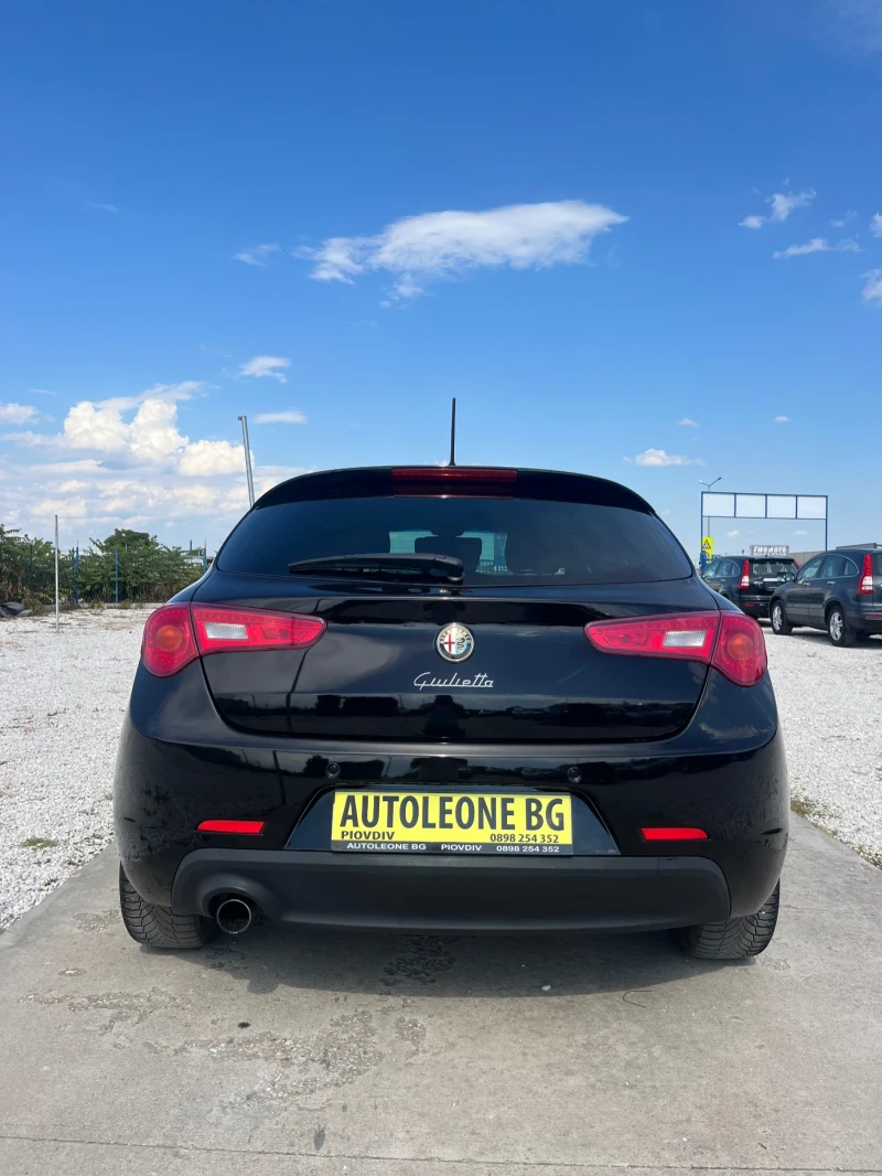 Alfa Romeo Giulietta 1.4T, снимка 5 - Автомобили и джипове - 47409058