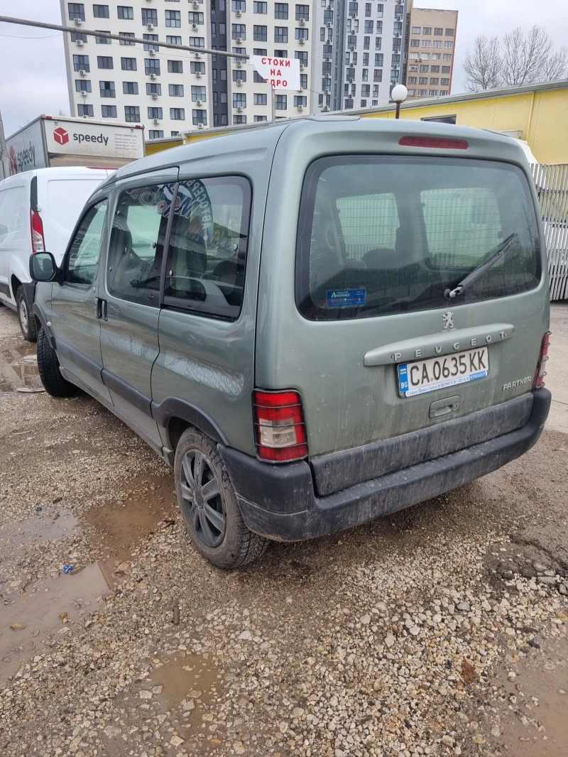 Peugeot Partner 1.6 HDI , снимка 7 - Автомобили и джипове - 48337756