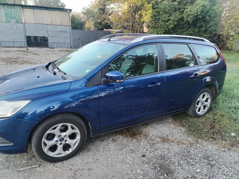 Ford Focus 1.6 CDTI, снимка 3 - Автомобили и джипове - 48342065