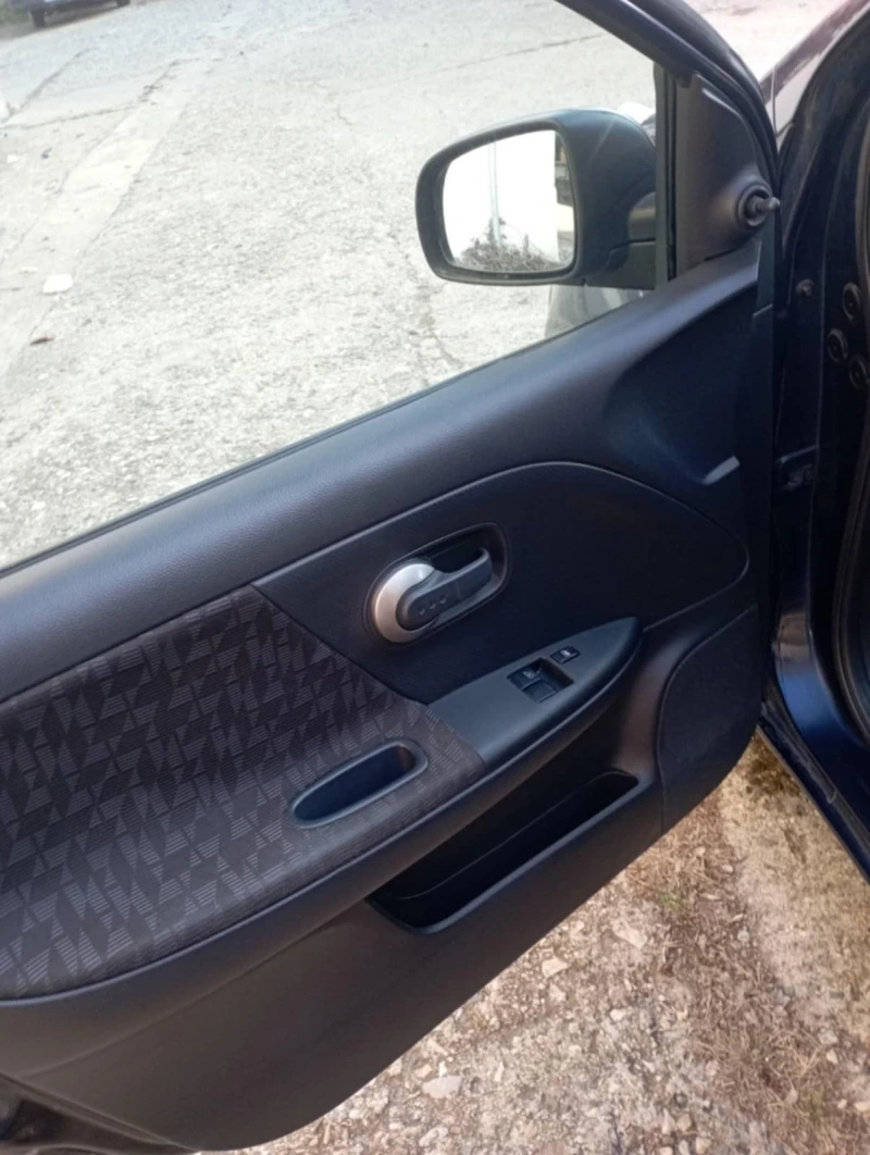 Nissan Note, снимка 2 - Автомобили и джипове - 51874533