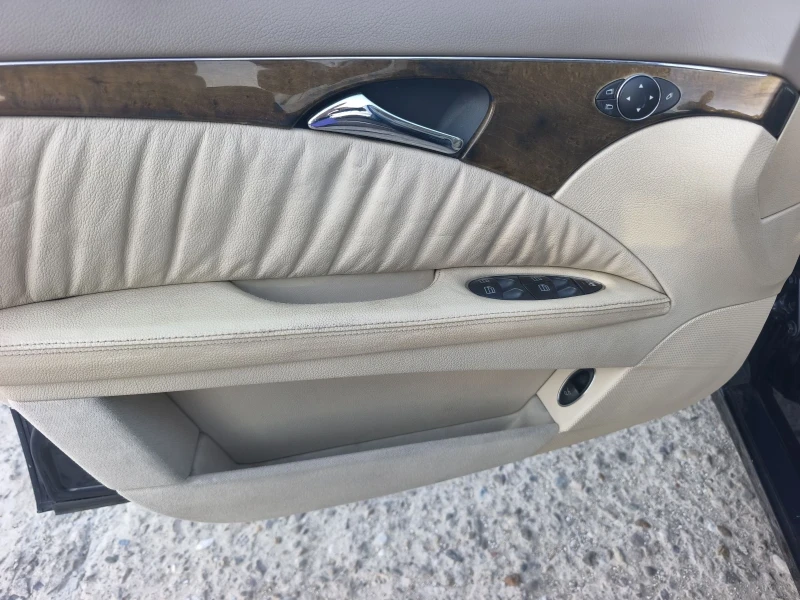 Mercedes-Benz E 280 AVANGARDE , снимка 8 - Автомобили и джипове - 51447585
