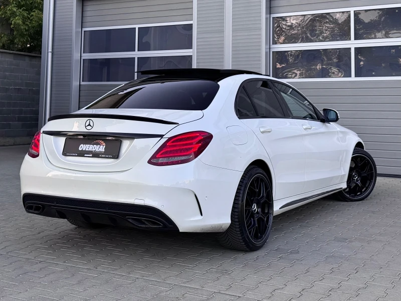 Mercedes-Benz C 220 AMGLINE* DISTR* HEADUP* PANO* FULL* ЛИЗИНГ, снимка 4 - Автомобили и джипове - 51738981