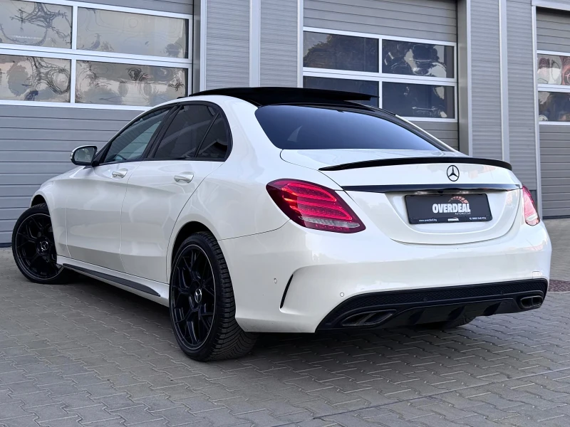 Mercedes-Benz C 220 AMGLINE* DISTR* HEADUP* PANO* FULL* ЛИЗИНГ, снимка 6 - Автомобили и джипове - 51738981