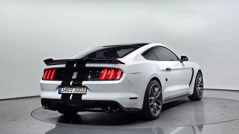 Ford Mustang GT500 Пакет/Сервизна История !!!, снимка 2 - Автомобили и джипове - 53047020