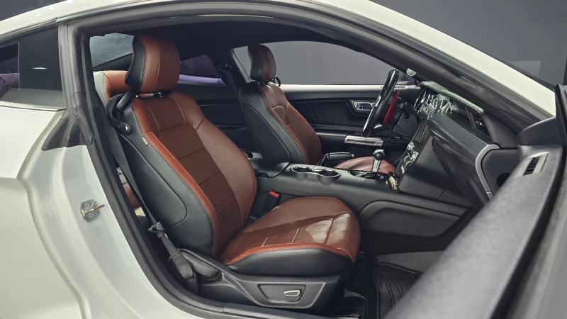 Ford Mustang GT500 Пакет/Сервизна История !!!, снимка 9 - Автомобили и джипове - 53047020