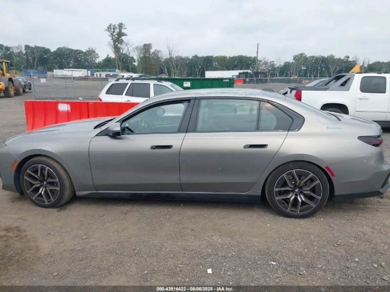 BMW 760 2024 BMW 760 I XDRIVE, снимка 5 - Автомобили и джипове - 53439803