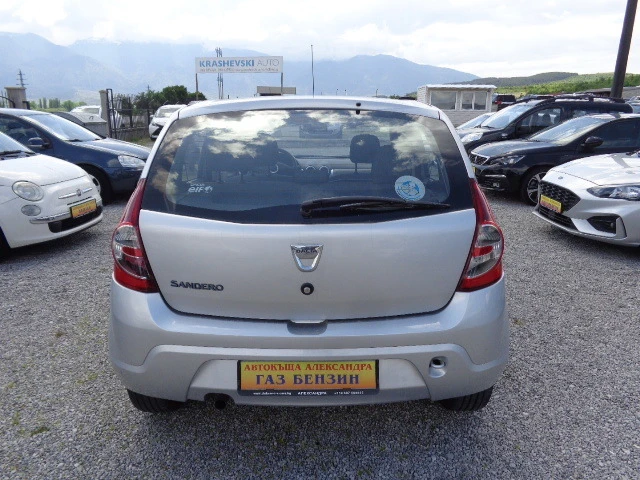 Dacia Sandero 1.2i LPG, снимка 6 - Автомобили и джипове - 46355299