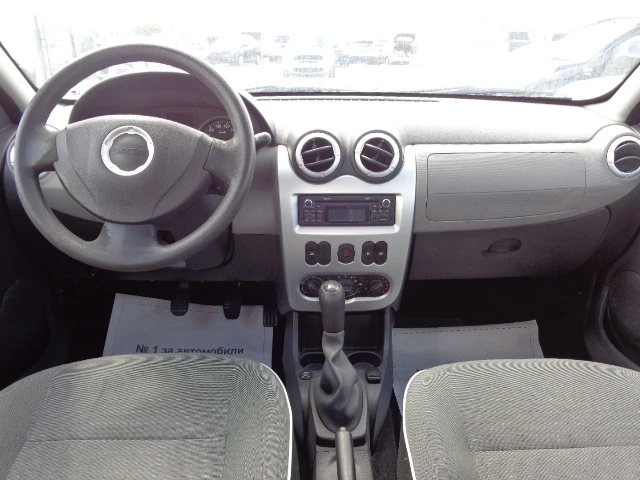 Dacia Sandero 1.2i LPG, снимка 12 - Автомобили и джипове - 46355299