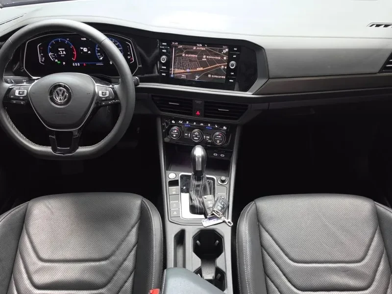 VW Jetta 1.4TSI PRESTIGE, снимка 7 - Автомобили и джипове - 56161901