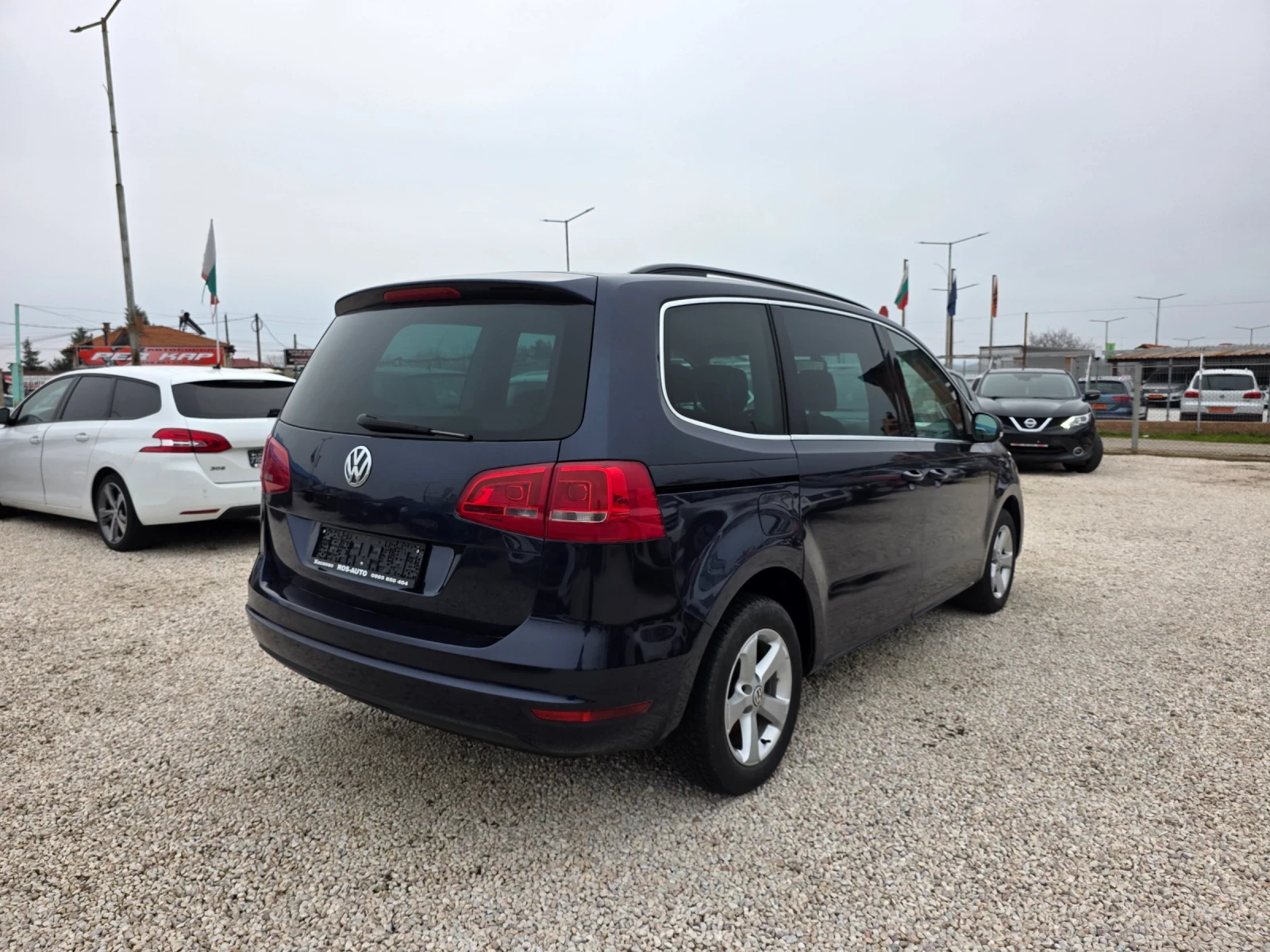 VW Sharan 2.0TDI AVTOMAT GERMANIA TOP!!! , снимка 4 - Автомобили и джипове - 49466964