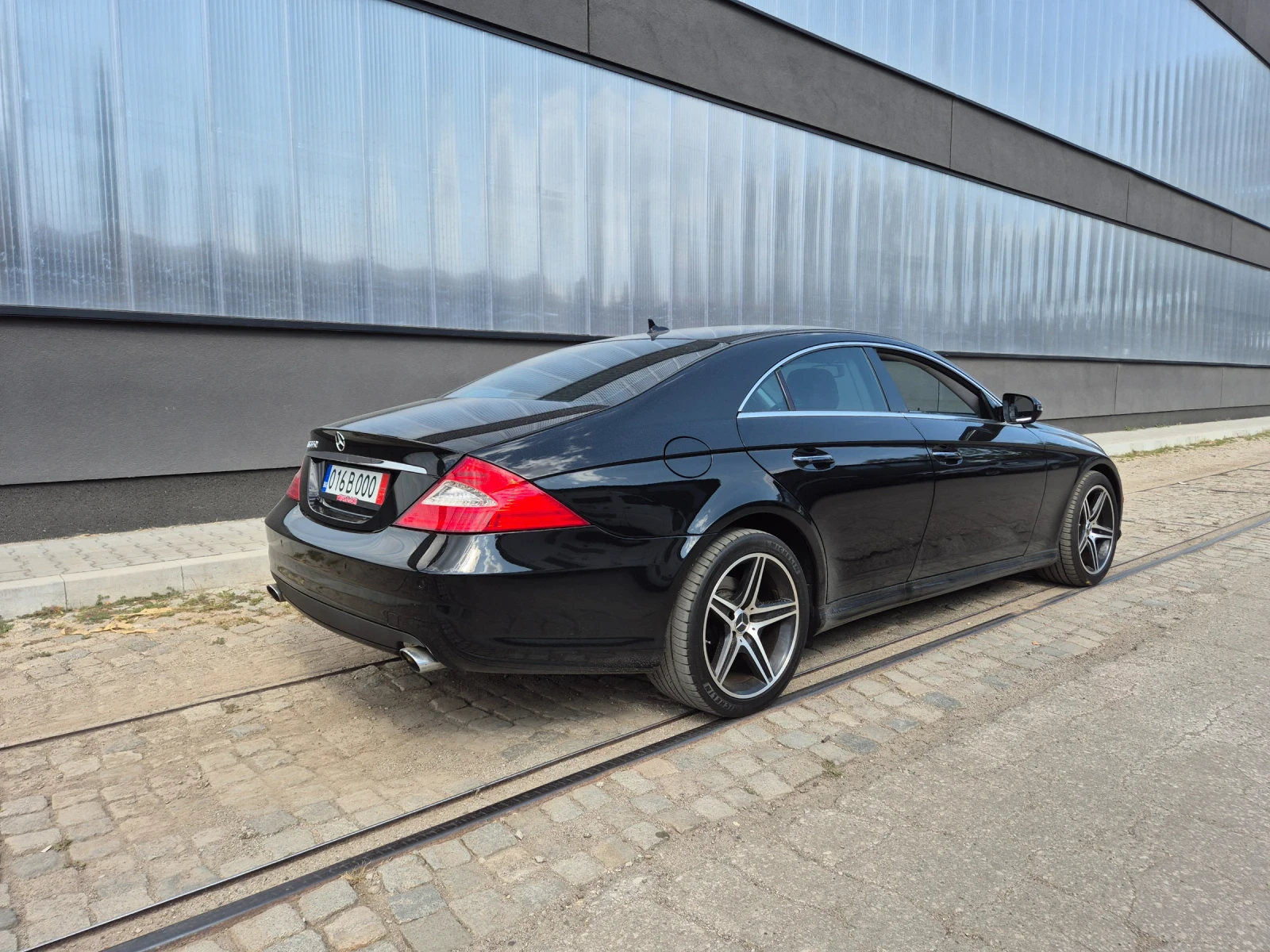 Mercedes-Benz CLS 500 550AMG - изображение 2