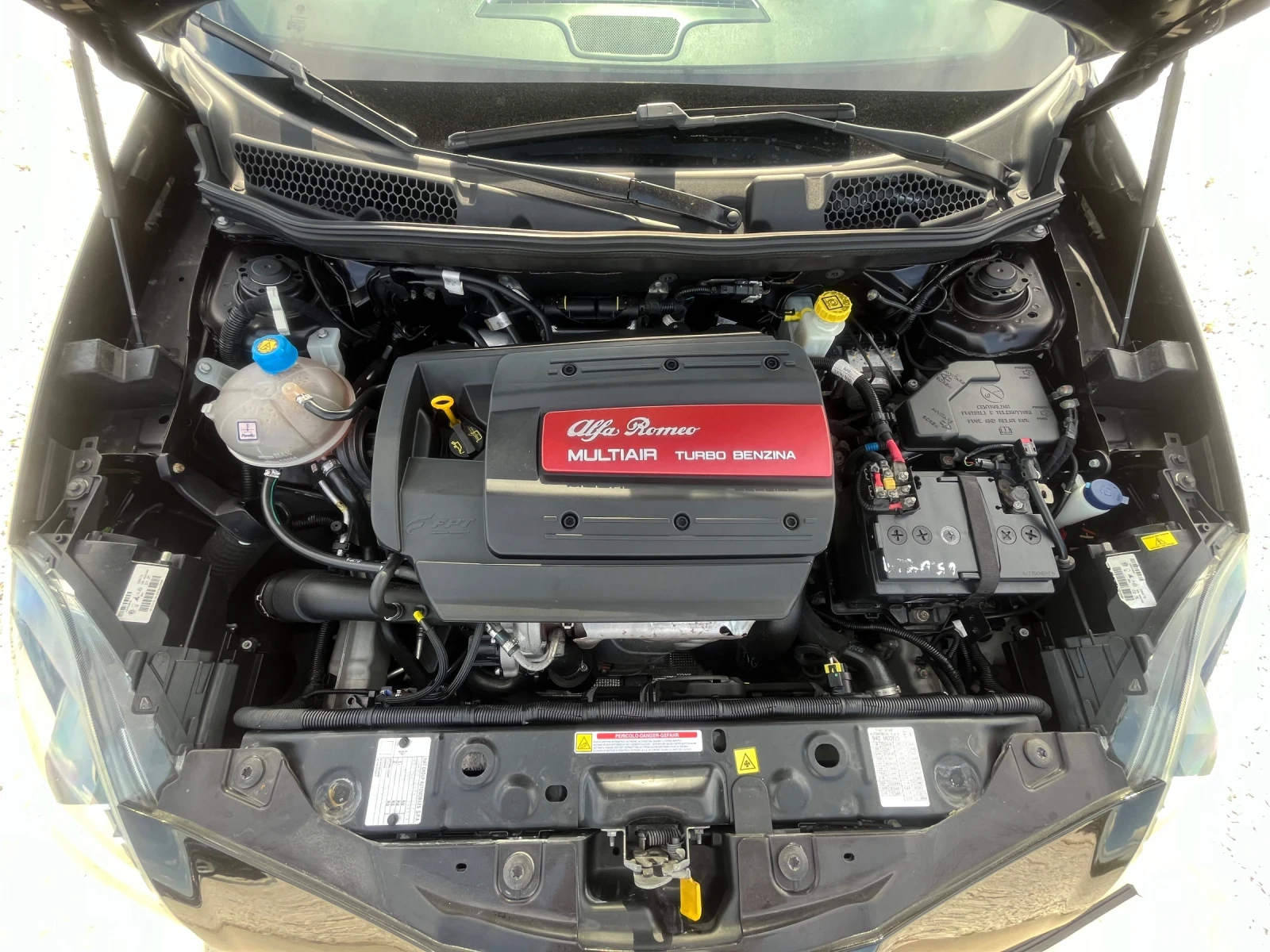 Alfa Romeo Giulietta 1.4T | Mobile.bg   14