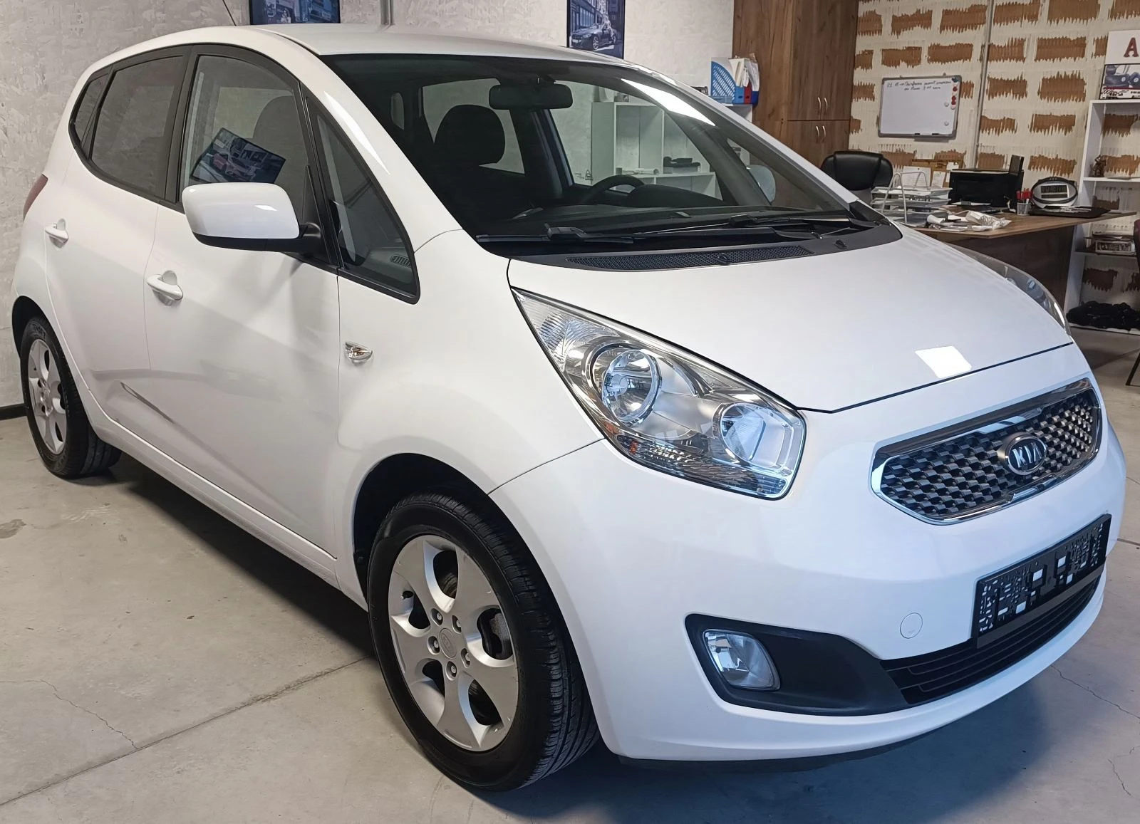 Kia Venga 1.4 Бензин - изображение 3