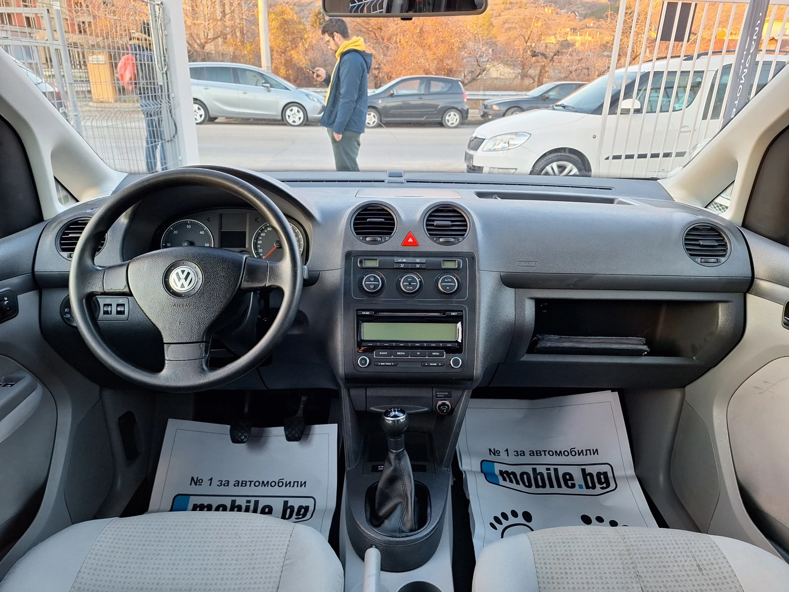 VW Caddy 1.9 TDI  - изображение 10