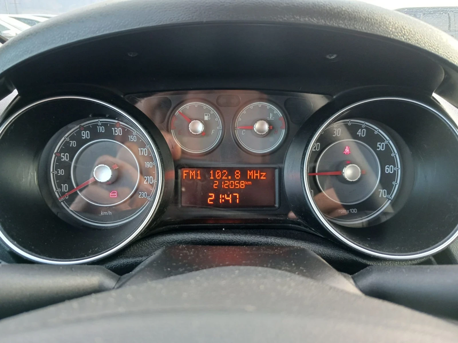 Fiat Punto 1.2 GPL | Mobile.bg — изображение 13