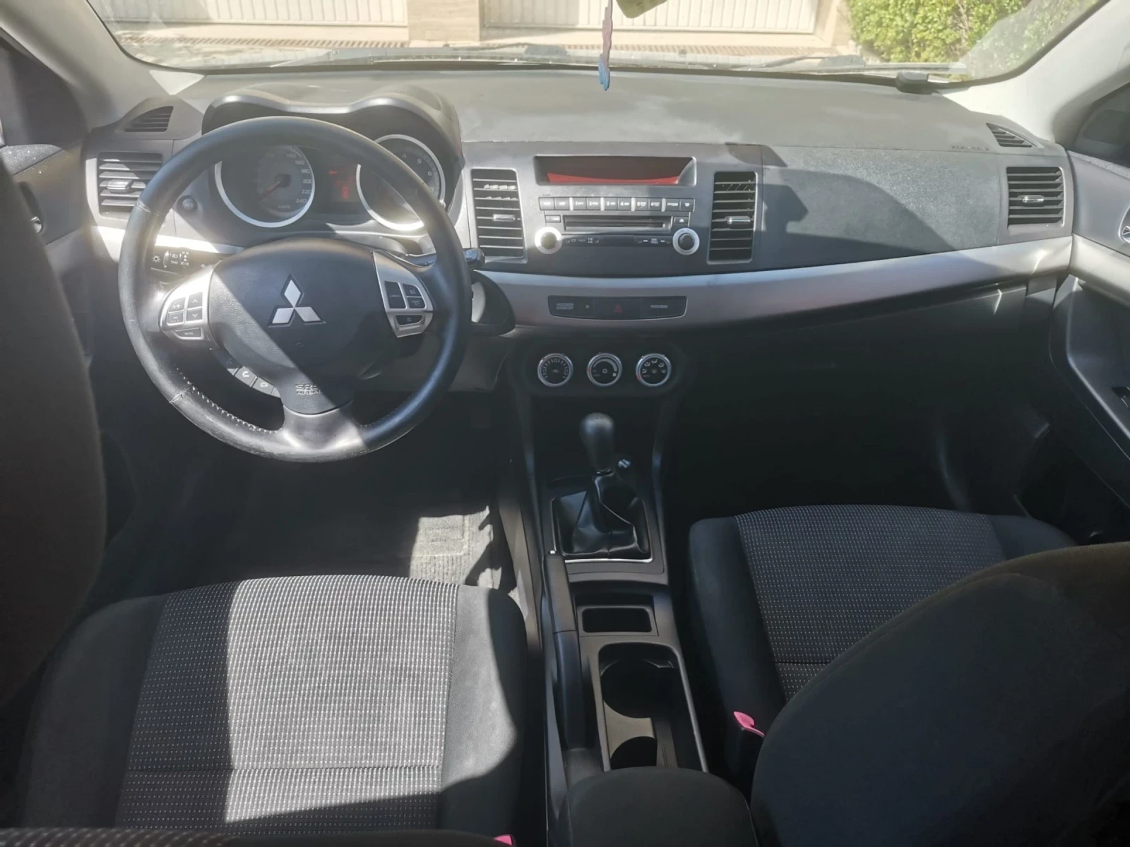 Mitsubishi Lancer 1.8 MIVEC Swiss - изображение 9