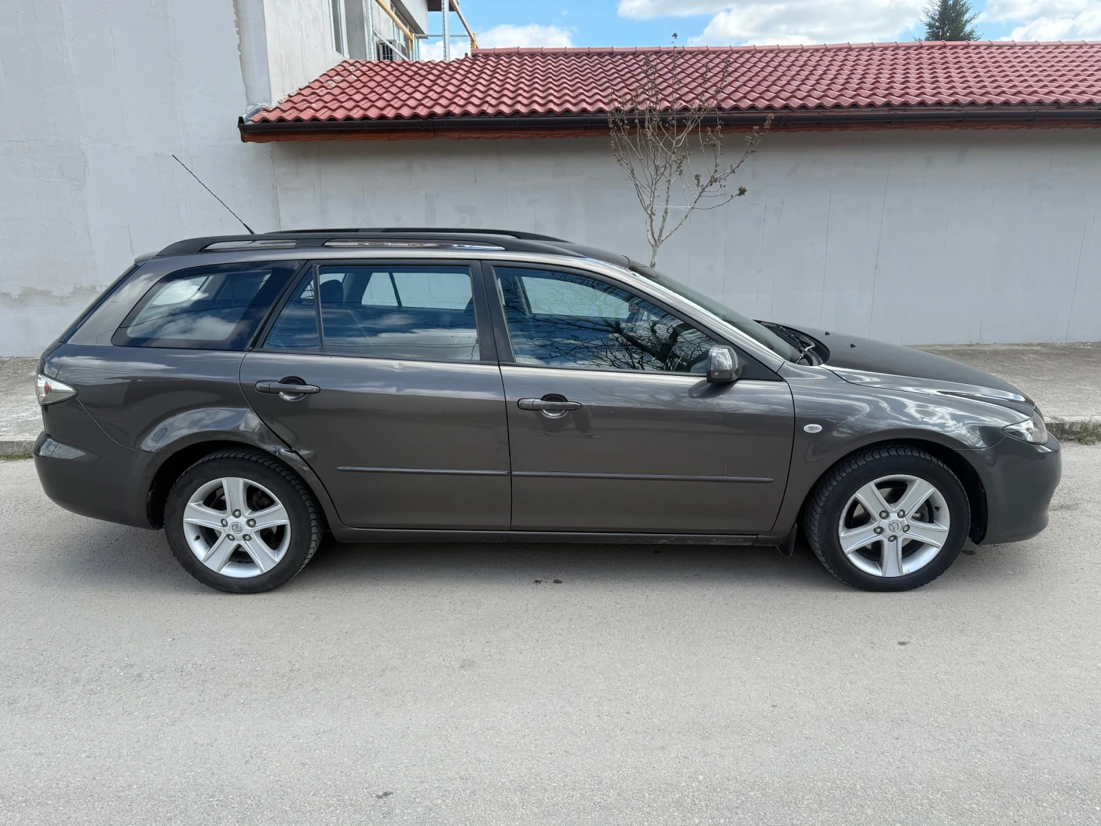 Mazda 6 2.0 CD - изображение 3