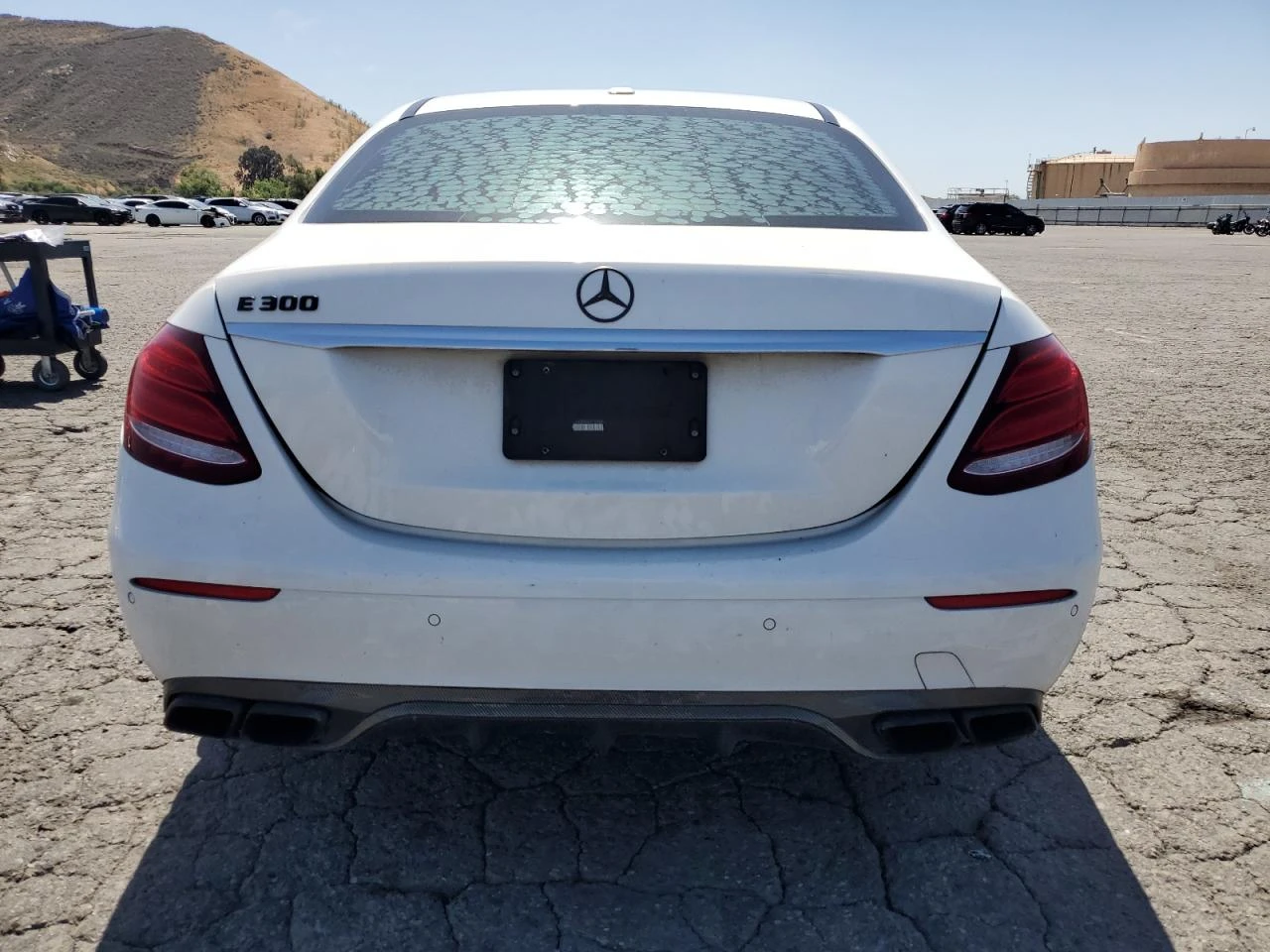 Mercedes-Benz E 300 9G-TRONIC/BURMESTER/ПАНО/КРАЙНА ЦЕНА ДО СОФИЯ! - изображение 5