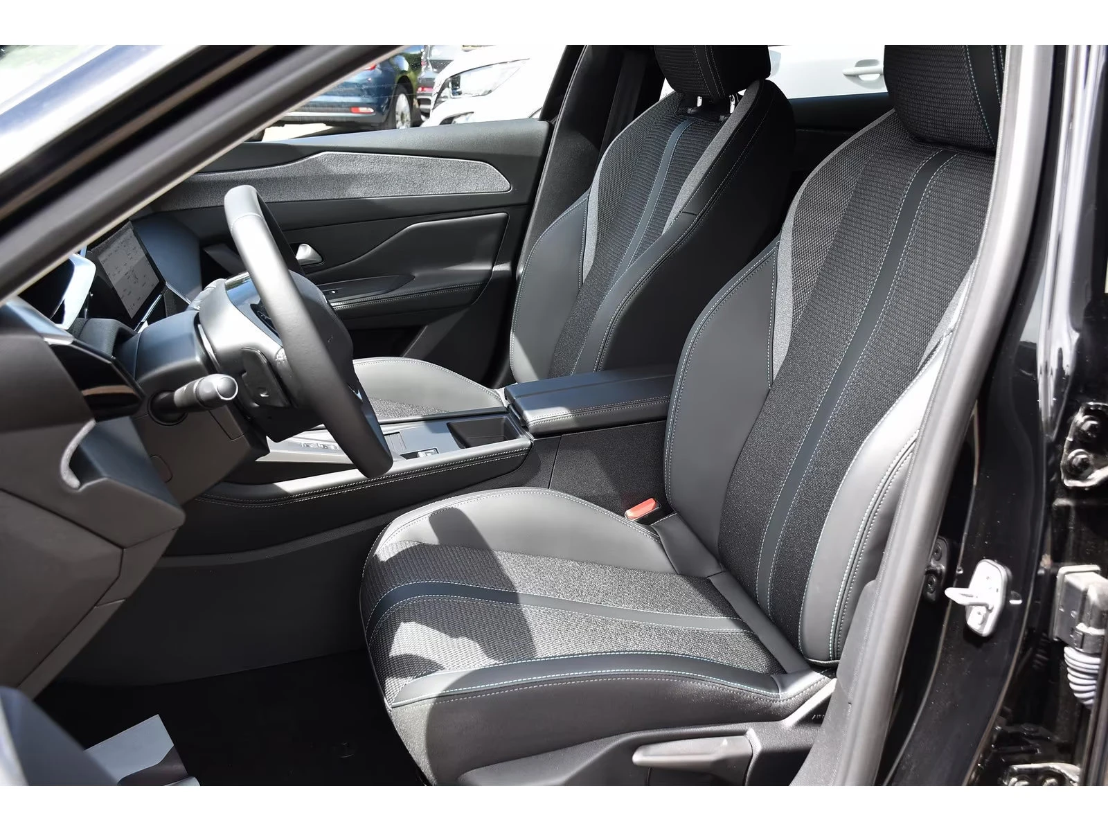 Peugeot 308 PHEV/179HP/ALLURE/360/LED/KLESS/481g | Mobile.bg   6