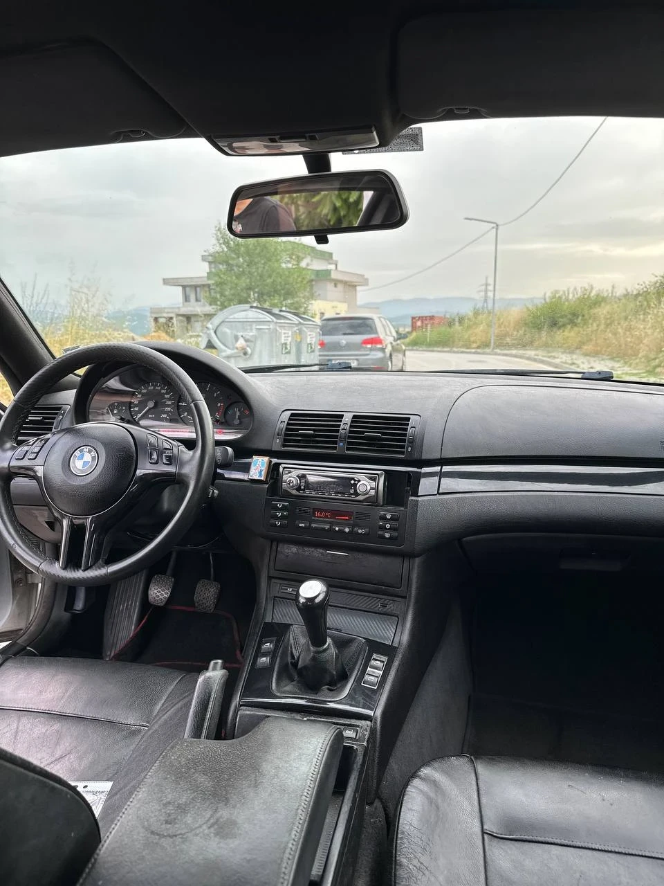 BMW 318  - изображение 9